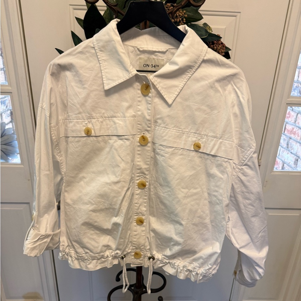 NWOT ON 34th Minimalist White Lightweight Oversized Cotton Utility Jacket L
